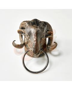 Ram Head with ring 18x20cm